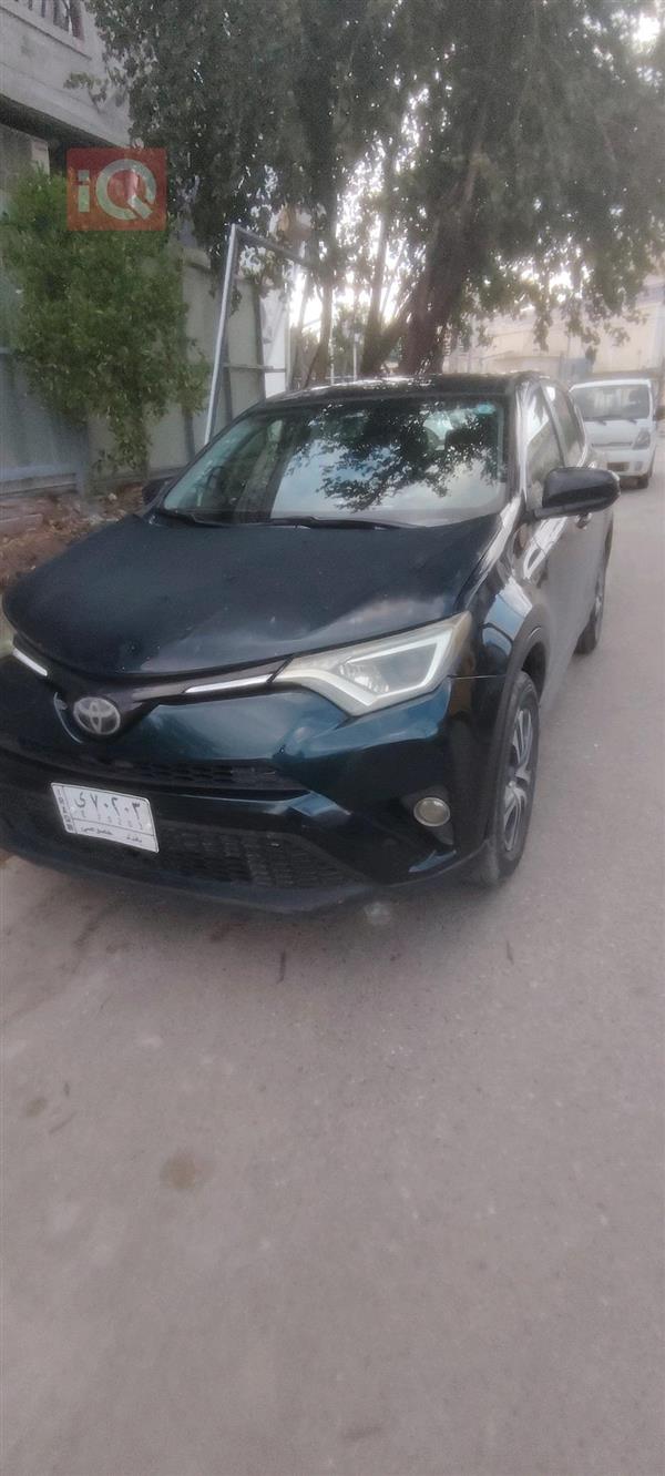 تويوتا راف 4 2018 للبيع في العراق -  بغداد